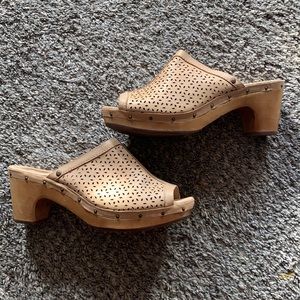 Ugg Ansel Perforated Leather Clogs